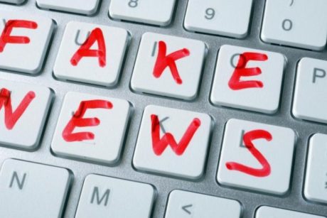 Во время ЧМ по футболу распространяются фейковые заявления и созданные ИИ видео с расистской подоплекой наряду с реальными случаями расизма