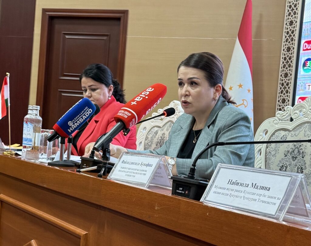 В Комитете по делам женщин назвали ранние браки одной из главных причин разводов в Таджикистане