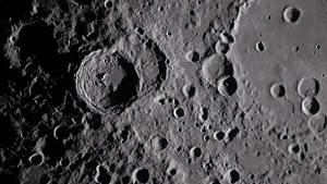 Фрагмент ракеты SpaceX столкнулся с Луной