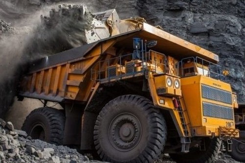 Объем промышленного производства в Кыргызстане вырос на 12,7% за полгода и превысил 450 млрд сомов