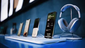 Новые правила ввоза смартфонов. Что важно знать казахстанцам