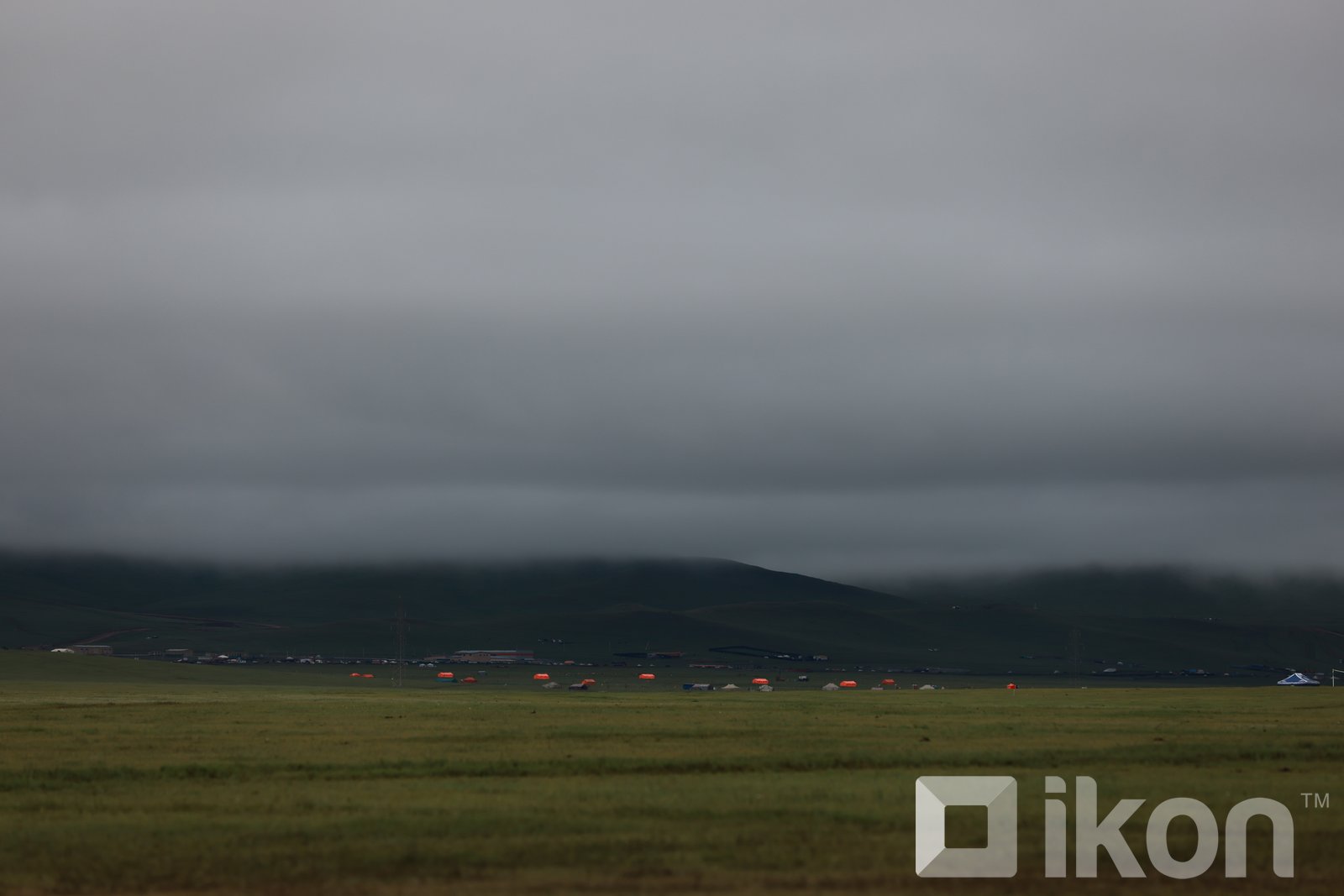 Улаанбаатараас Хүй долоон худагийг чиглэсэн хөдөлгөөн хэвийн үргэлжилж байгааг мэдэгдлээ