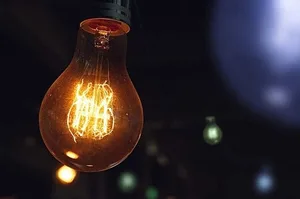 Жители Бишкека сообщают о массовых отключениях электроэнергии
