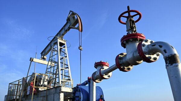 Таджикистан увеличил объемы добычи нефти и газа