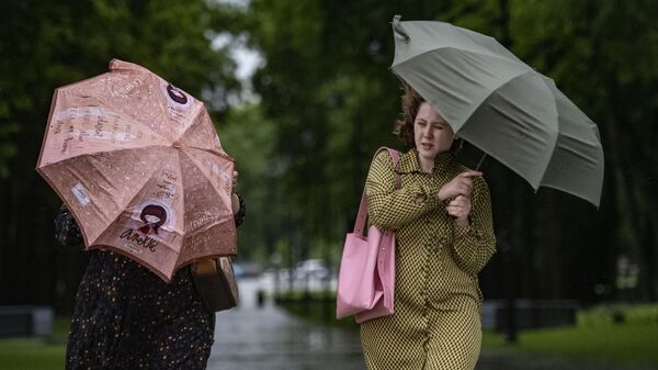 Сильный ветер и гроза ожидаются сегодня в Бишкеке и Чуйской области