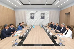 Азербайджан и Казахстан обсудили повышение конкурентоспособности Среднего коридора