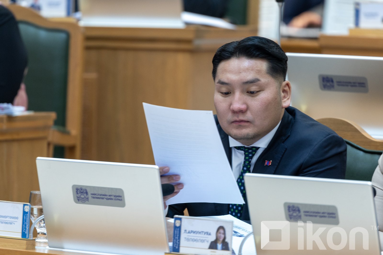 З.Төмөртөмөө: Хэн нэгний харилцаа хандлага, үл тоосон байдлаас болж өргөдөл нэмэгдэж байна