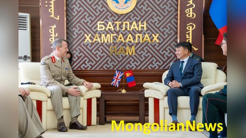 Генерал-майор Джон Кларк из Великобритании посетил Министерство обороны Монголии