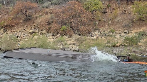 В Зимбабве при крушении парома погибли 72 человека