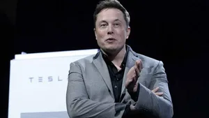 SpaceX 2040-cı ilə qədər 3,4 trilyon dollar gəlir əldə edəcək