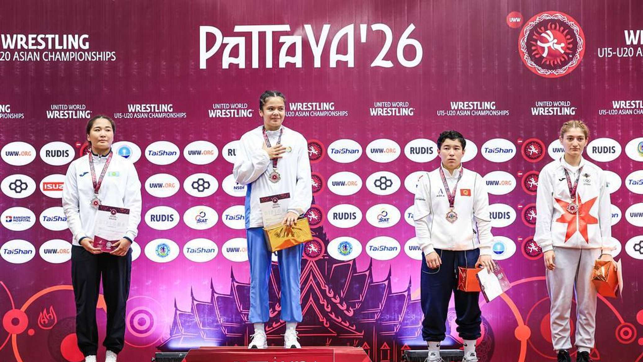 ЧА U20 по спортивной борьбе: узбекистанки завоевали пять наград в Таиланде