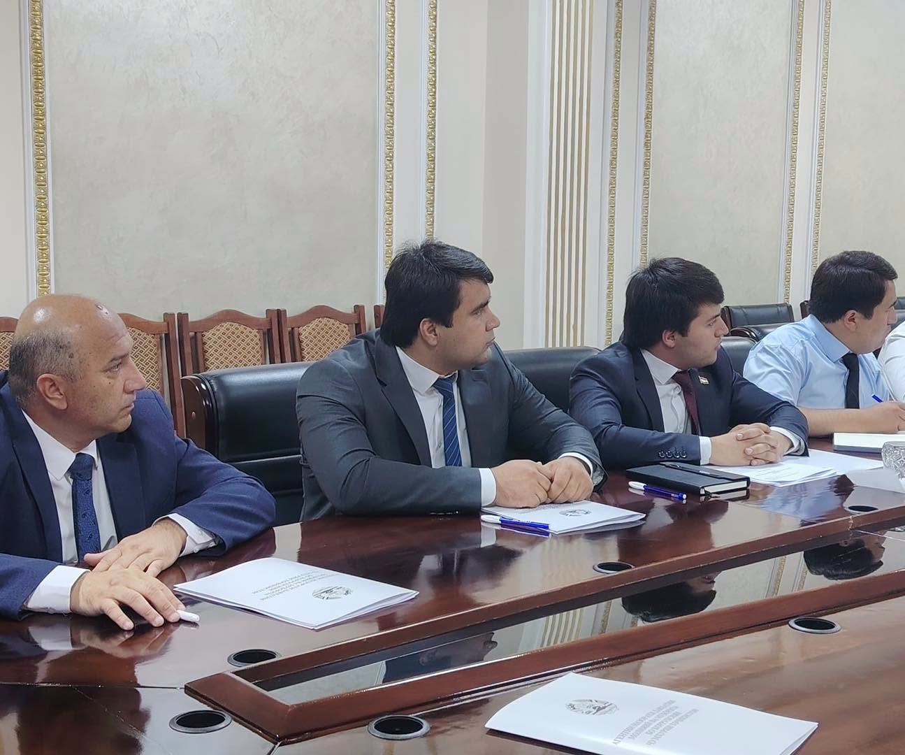 В Агентстве по борьбе с коррупцией Таджикистана представили проекты новых антикоррупционных механизмов