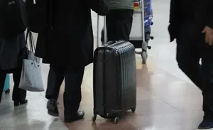 Минтруда: иностранцы смогут добровольно покинуть Кыргызстан без штрафов с 1 по 31 июля