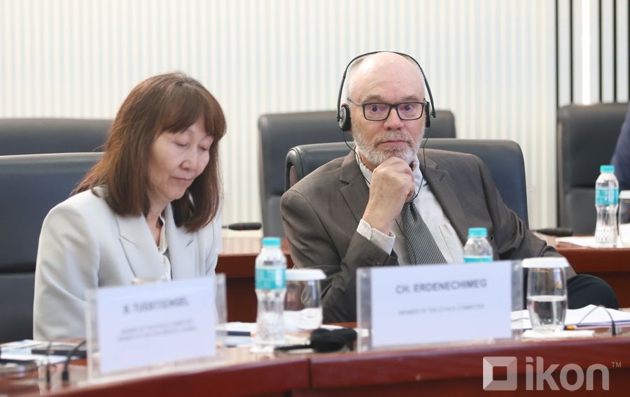 Эрик Карлзен: Ёс зүй гэдэг нь үнэт зүйл, зарчимд суурилсан ойлголт. Бусдыг хүндэтгэх, өөрийн хариуцаж авсан ажил мэргэжилдээ эзэн нь болох зарчим
