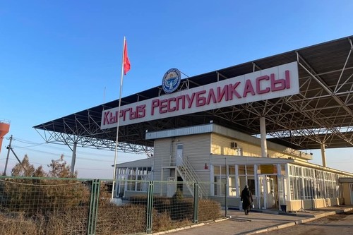 В Таласской области пресечён незаконный ввоз 20 тонн муки, - ГНС