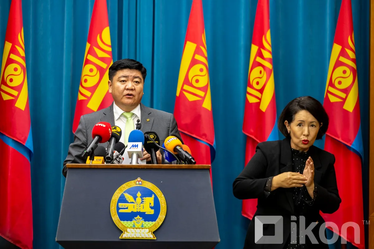 Ц.Сандаг-Очир: Багануурын уурхайг түшиглэсэн нүүрс пиролизын үйлдвэр байгуулахаар шийдвэрлэлээ