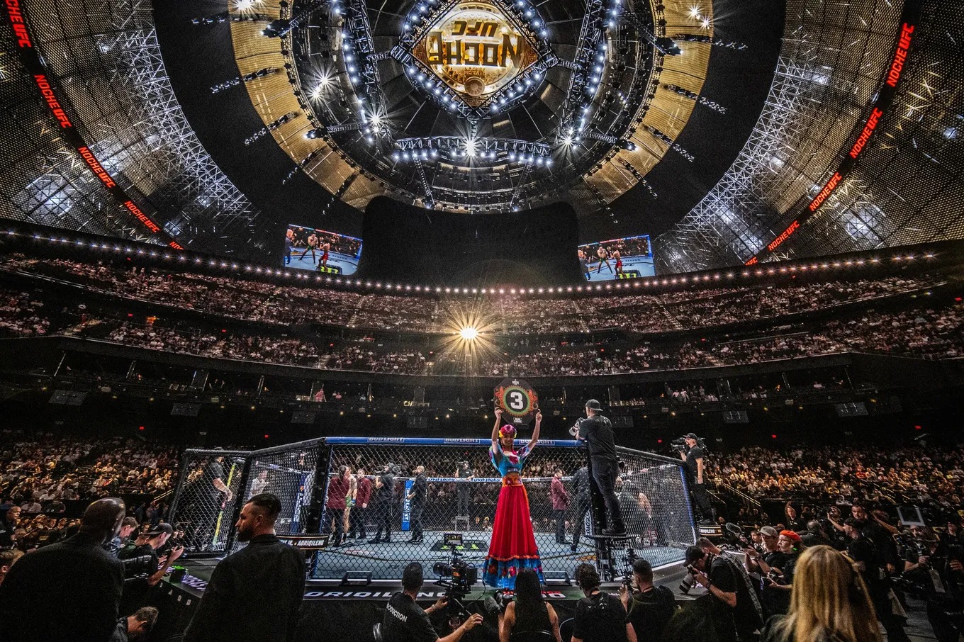 UFC может впервые провести турнир в Кыргызстане уже в 2027 году