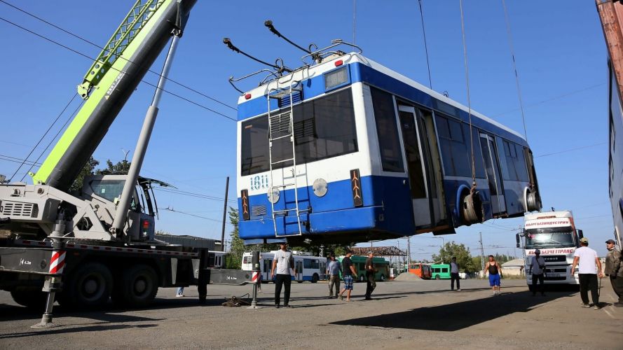 На металлолом или под электробусы. Что Бишкек будет делать с троллейбусами