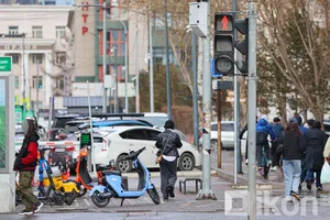 Мопед зэрэг тээврийн хэрэгслийн үйлчилгээ үзүүлэгч байгууллагууд гэрээний шаардлагыг хангаж ажиллаагүй бол түр хязгаарлах захирамж гарчээ